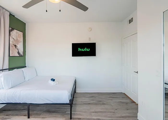 Near Diablo Stadium & Dt Gym Pool W&d Prking Apartment Tempe